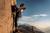 Escalada en roca en Santiago: vive la aventura con guía, equipo y traslado incluidos