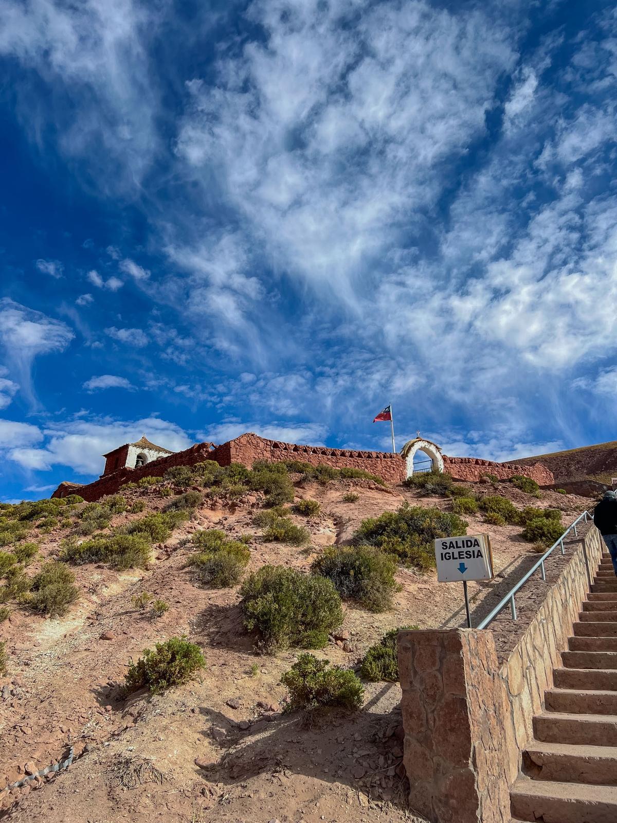 Amanecer en los Géiseres del Tatio: Un Tour Inolvidable en el Desierto de Atacama
