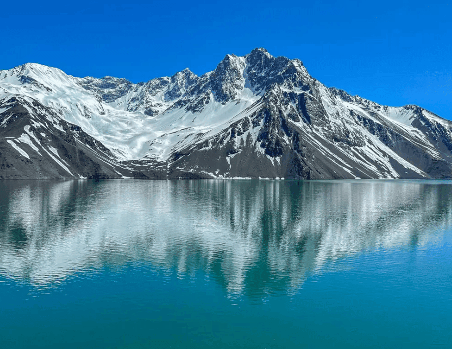 Tour Embalse El Yeso: Montañas y Lagos en el Cajón del Maipo